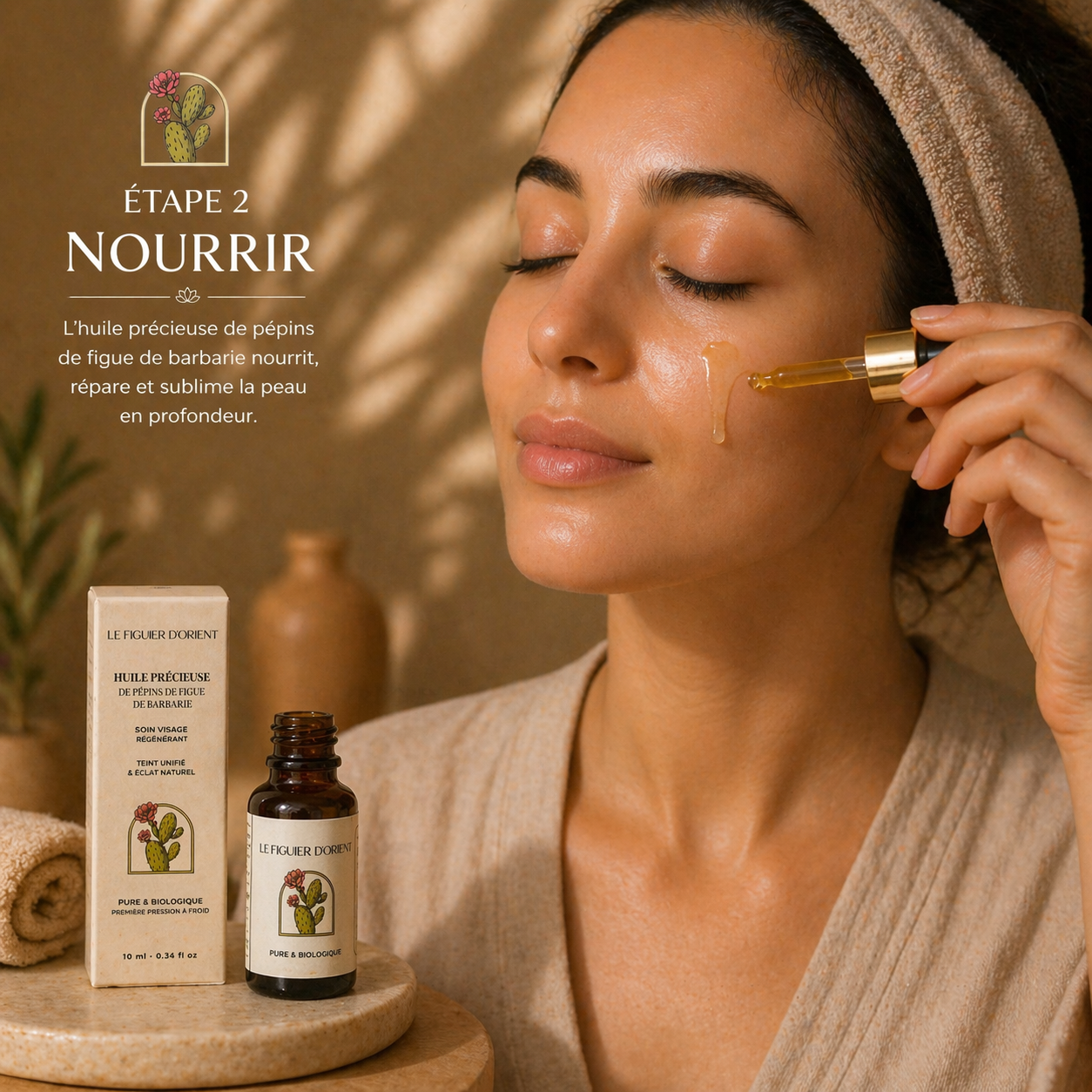 Application de l’huile de pépins de figue de barbarie sur le visage avec pipette Le Figuier d’Orient, étape 2 du rituel beauté naturel pour nourrir, réparer et illuminer la peau